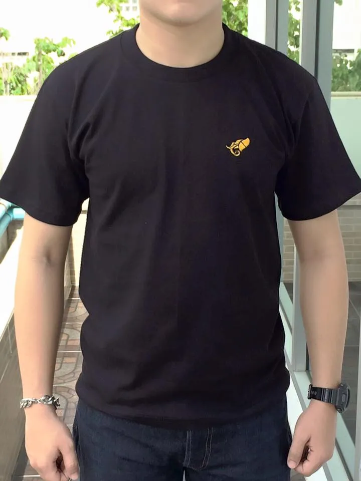 the olifant denim เสื้อยืดผ้า cotton