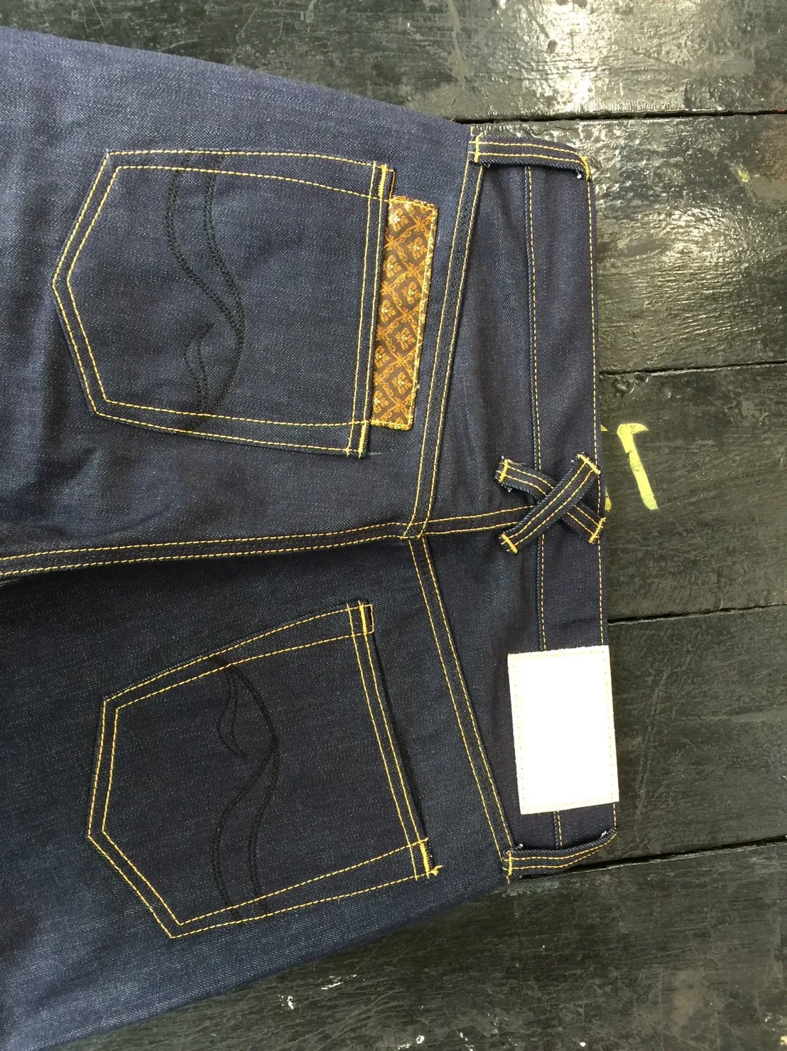 THE OLIFANT DENIM (LOT : ภูษา)
