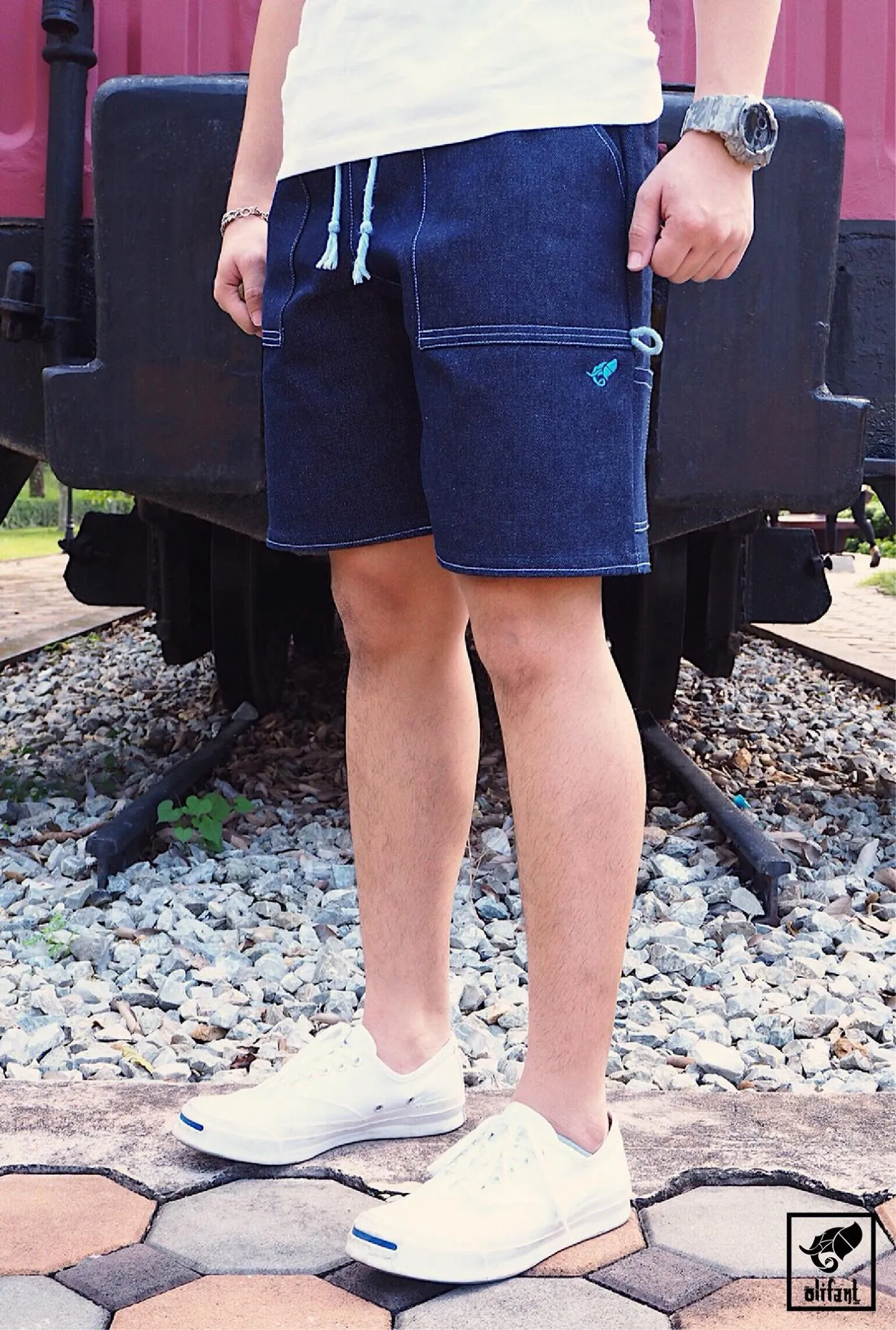 Olifant Short Pants (LOT :1)