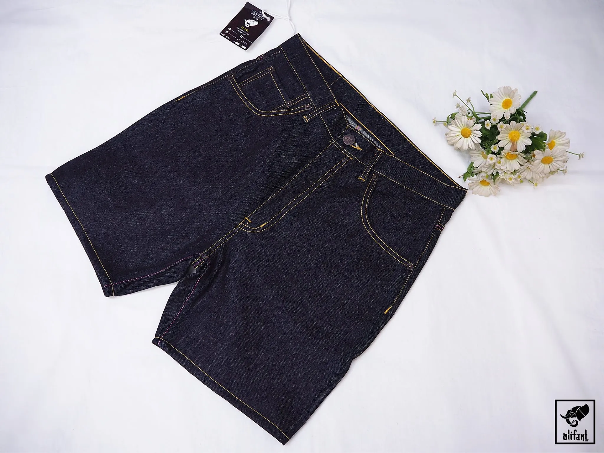 the olifant lady short pants