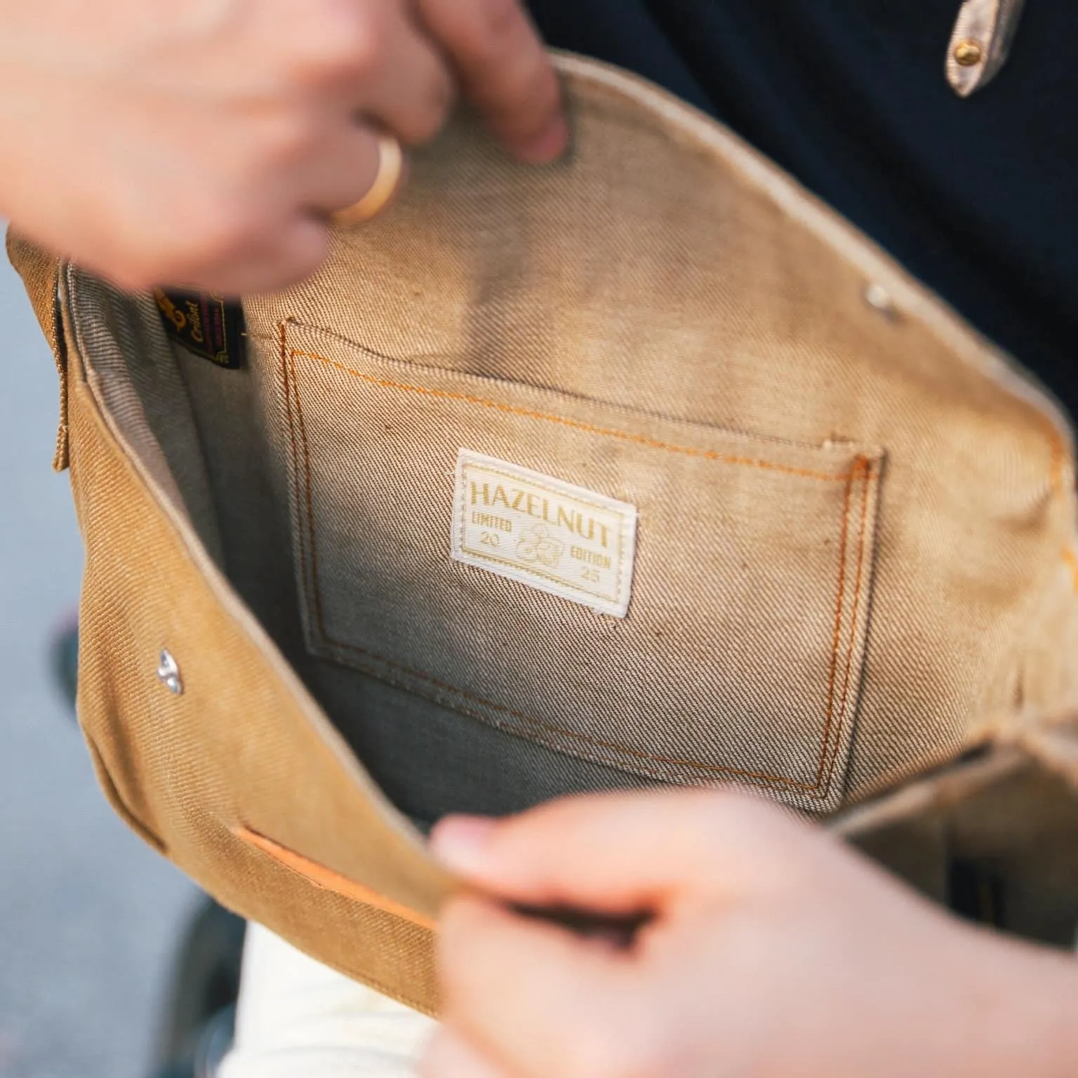 HAZELNUT Utility Bag