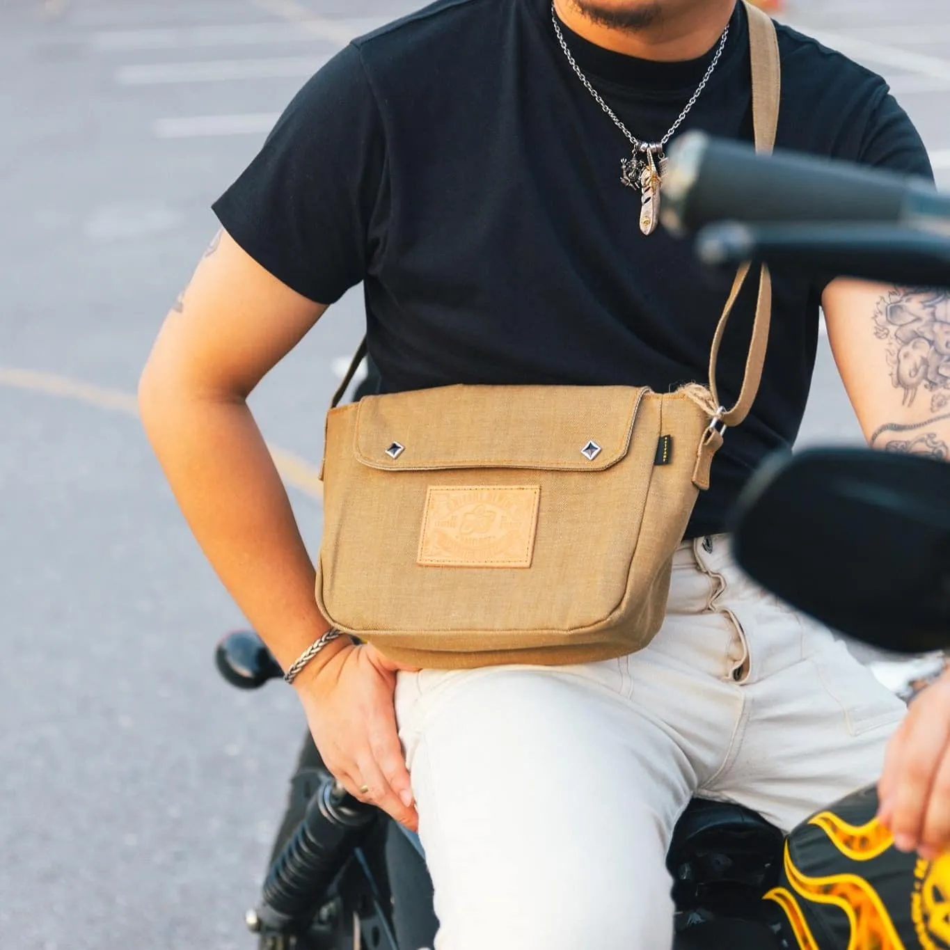 HAZELNUT Utility Bag