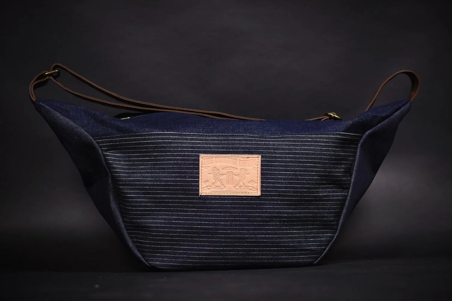 “BANANA” denim bag - Image 3